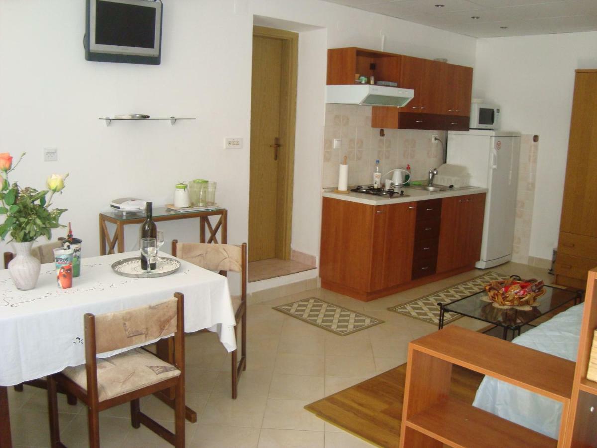 Studio Apartment Lile Trstenik  Ngoại thất bức ảnh